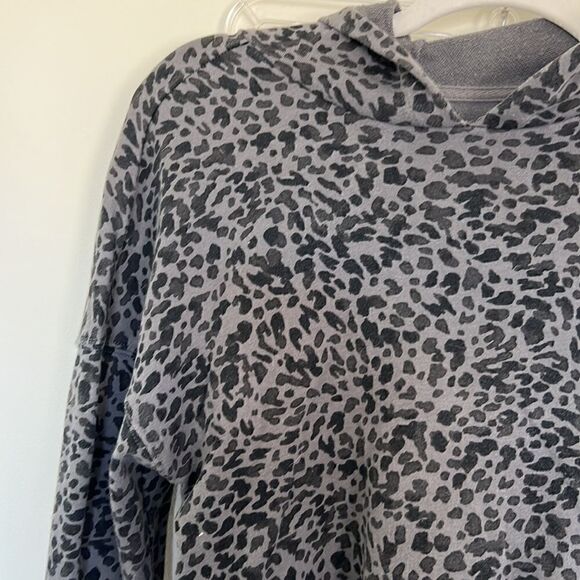 Old Navy girls 10/12 leopard print comfy sweats sweatshirt hoodie sweatpants - Picture 3 of 14